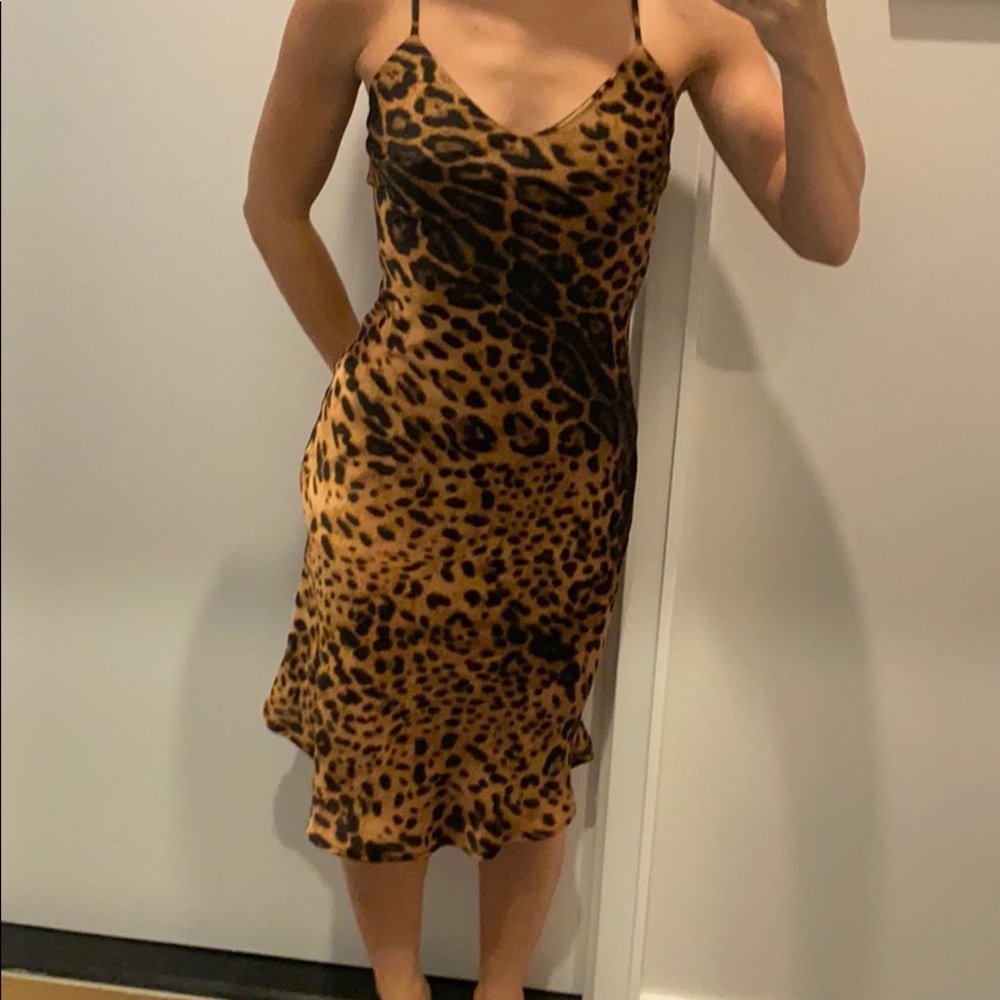 Leopard print midi dress